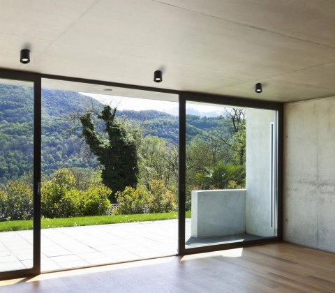 LAMPA SUFITOWA CHIP CZARNY