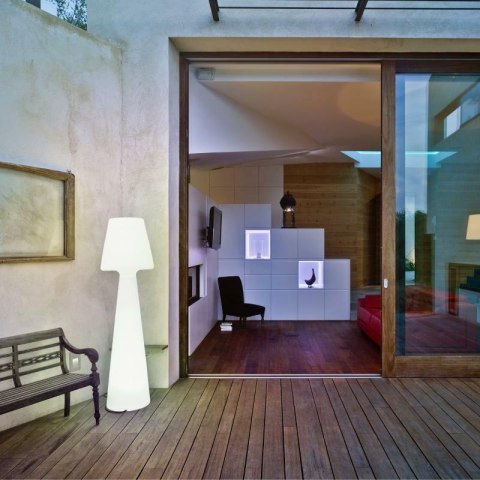 NEW GARDEN lampa podłogowa LOLA 165 biała - bateria