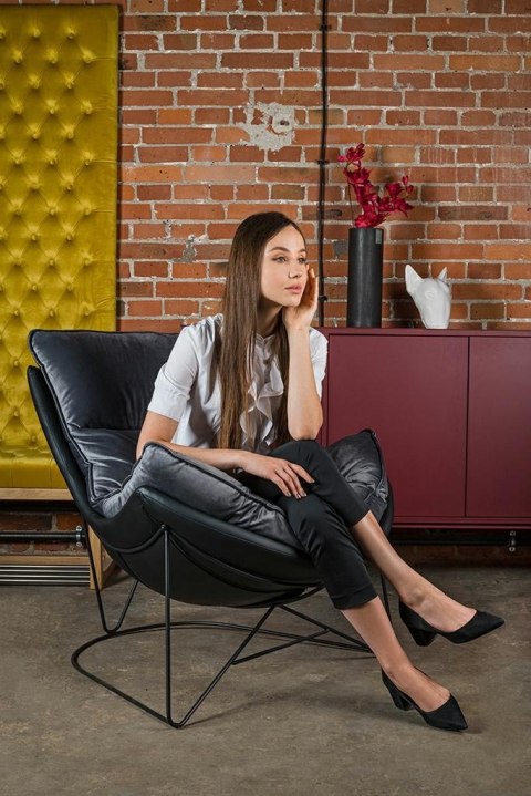 Fotel OTILIA STAND VELVET tapicerowany ciemny szary welur