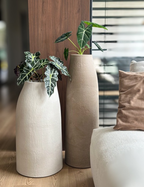 Donica EARTH Middle śr. 38cm x wys. 70cm, wysoka, strukturalna, nieregularna forma