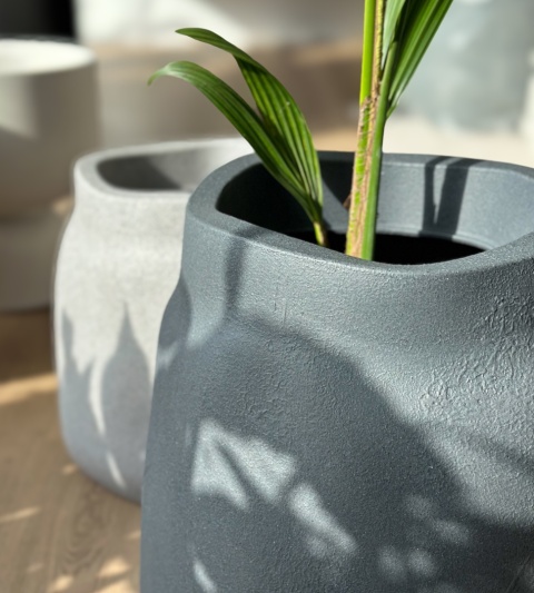 Donica POKE, nieregularna forma, nowoczesna, strukturalna