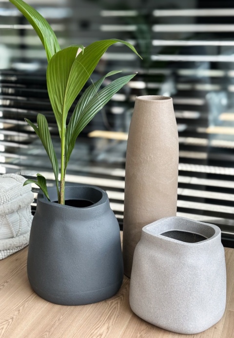 Donica POKE, nieregularna forma, nowoczesna, strukturalna